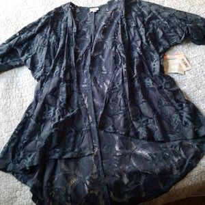Lularoe medium lace Lindsay